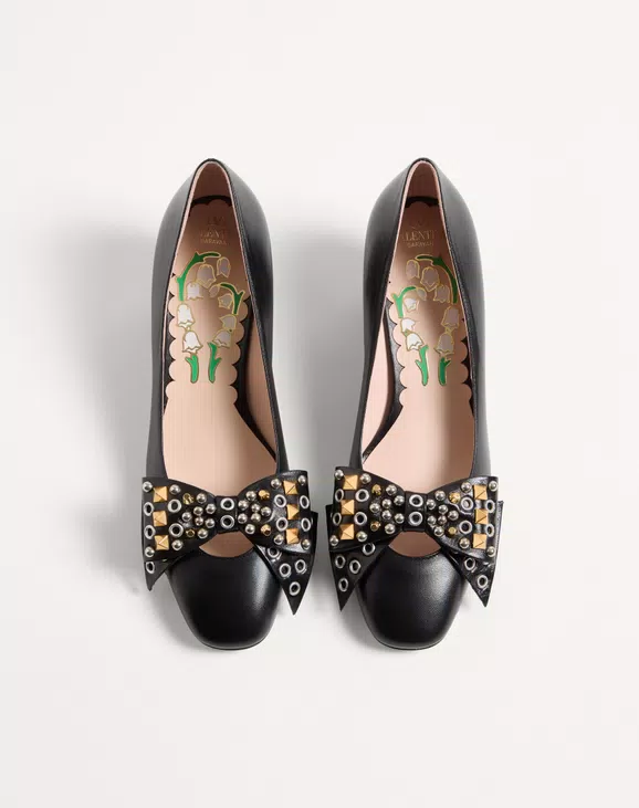 Valentino Bowow Pump In Kidskin With Studs 45Mm - Image 5